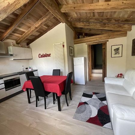Profumo Di Legno Appartement Aosta Buitenkant foto