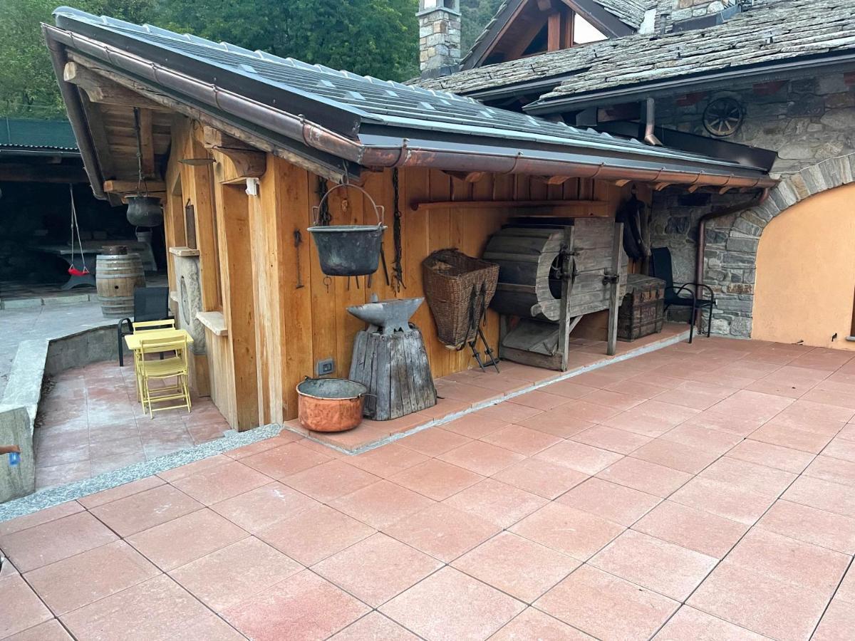 Profumo Di Legno Appartement Aosta Buitenkant foto